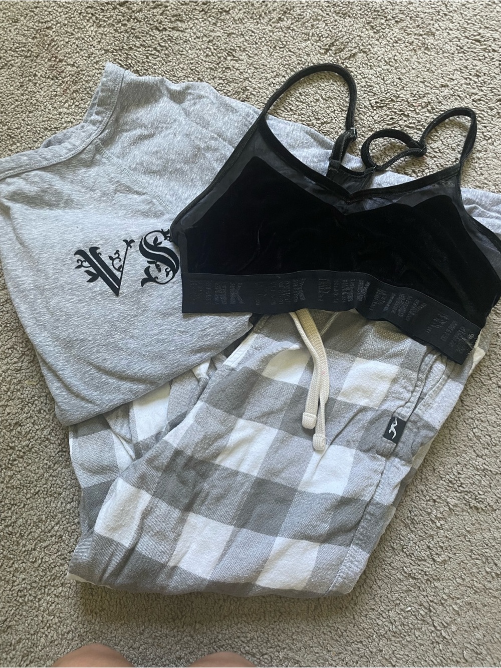Victoria's Secret pajama bundle size small